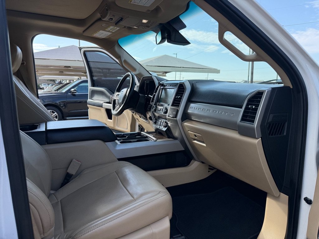 Used 2019 Ford F350 Lariat w/ Lariat Ultimate Package AWD/4WD image 19