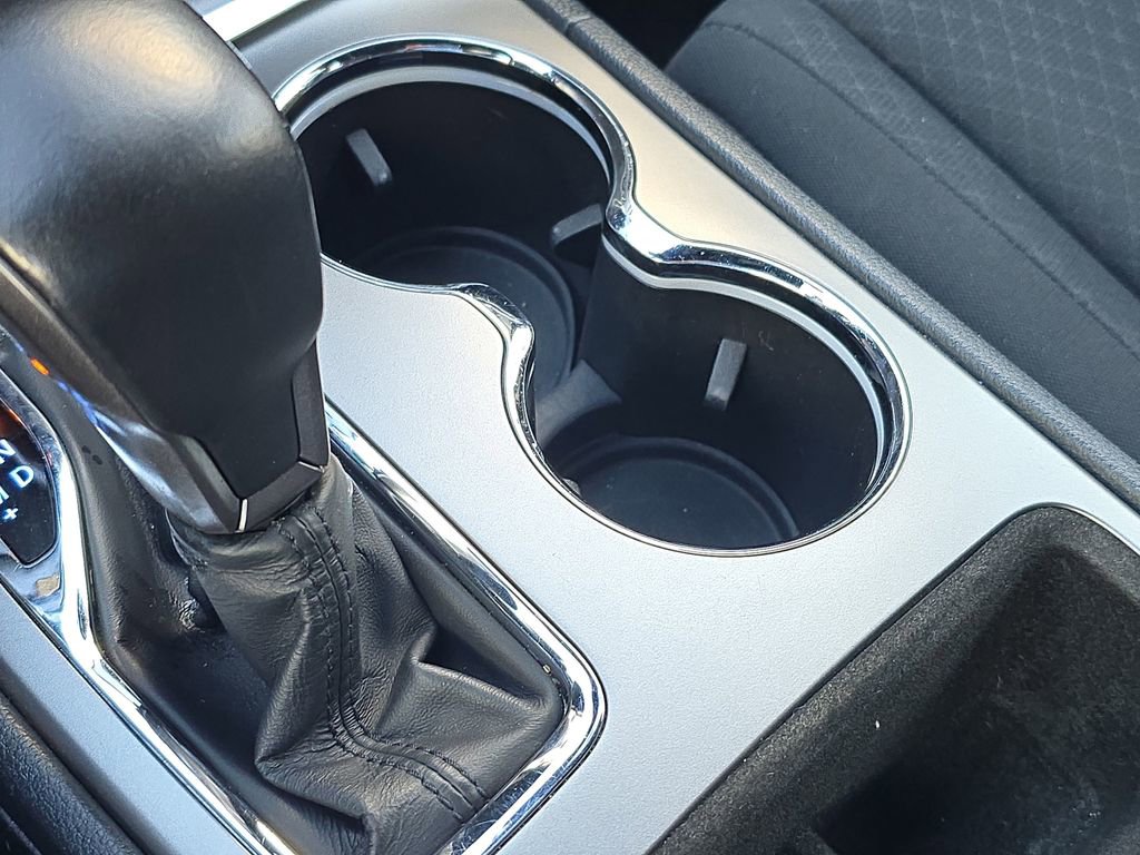 Used 2019 Jeep Grand Cherokee Laredo image 26