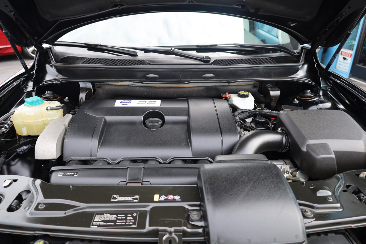 Used 2013 Volvo XC90 3.2 image 17