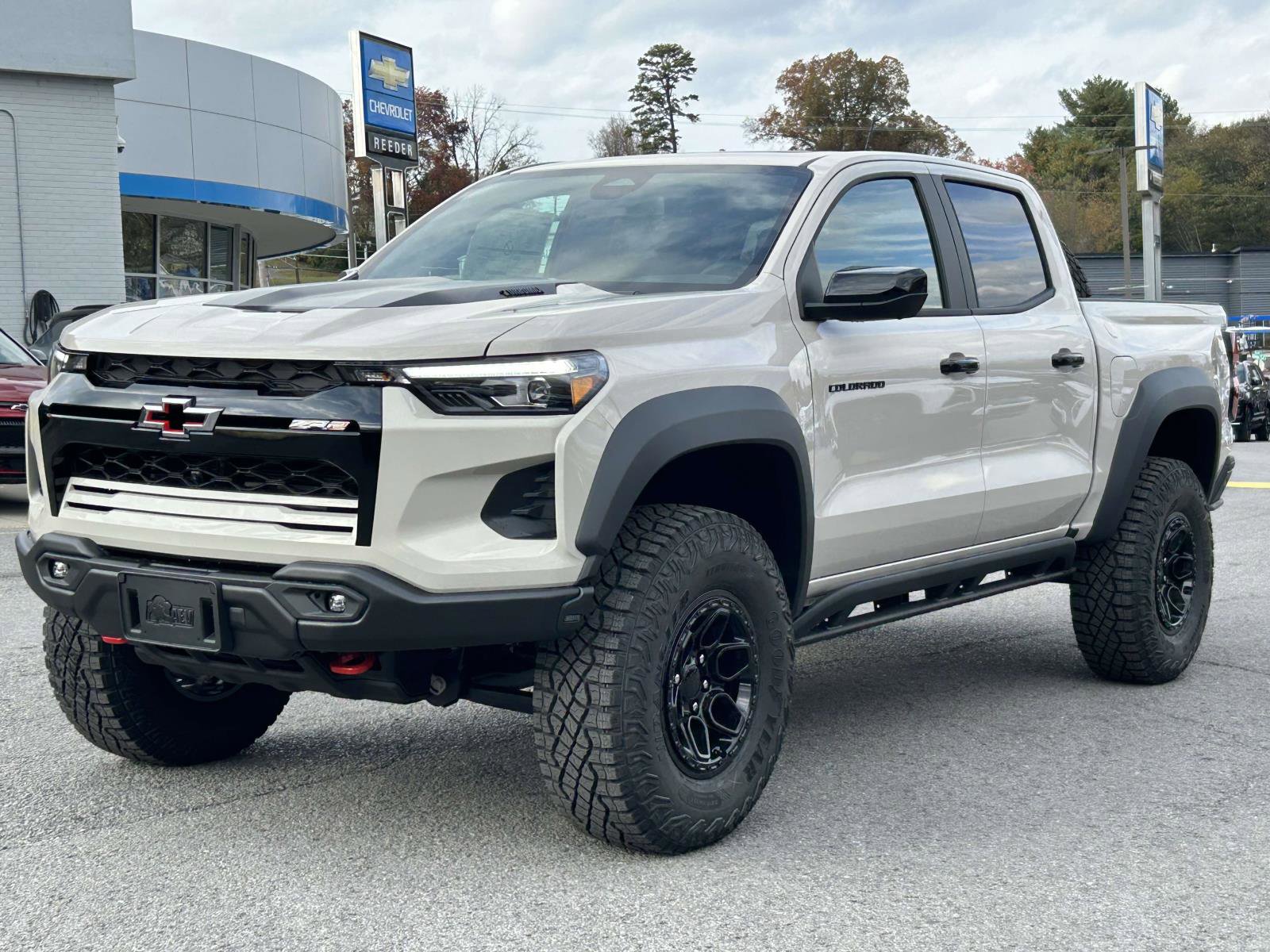 New 2026 Chevrolet Colorado ZR2 w/ ZR2 Bison Edition image 7