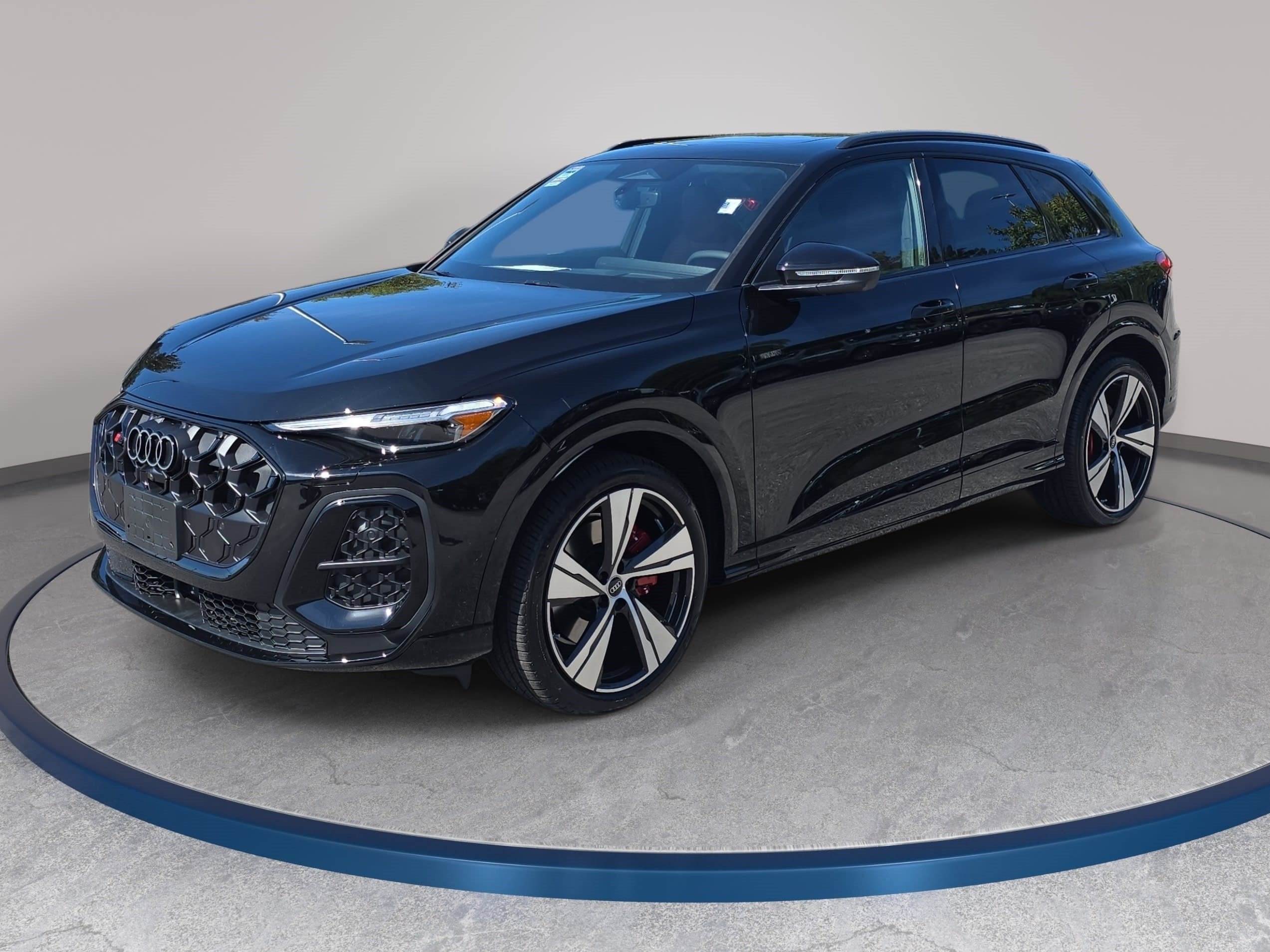 New 2026 Audi SQ5 Prestige