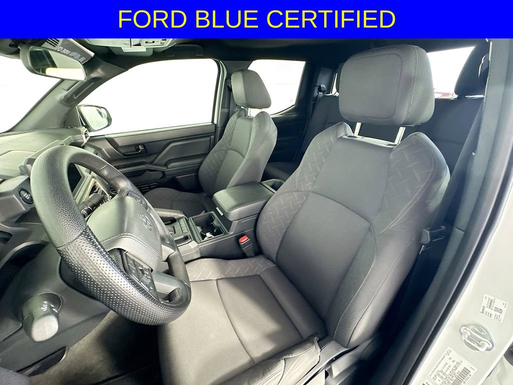 Used 2024 Toyota Tacoma SR image 19