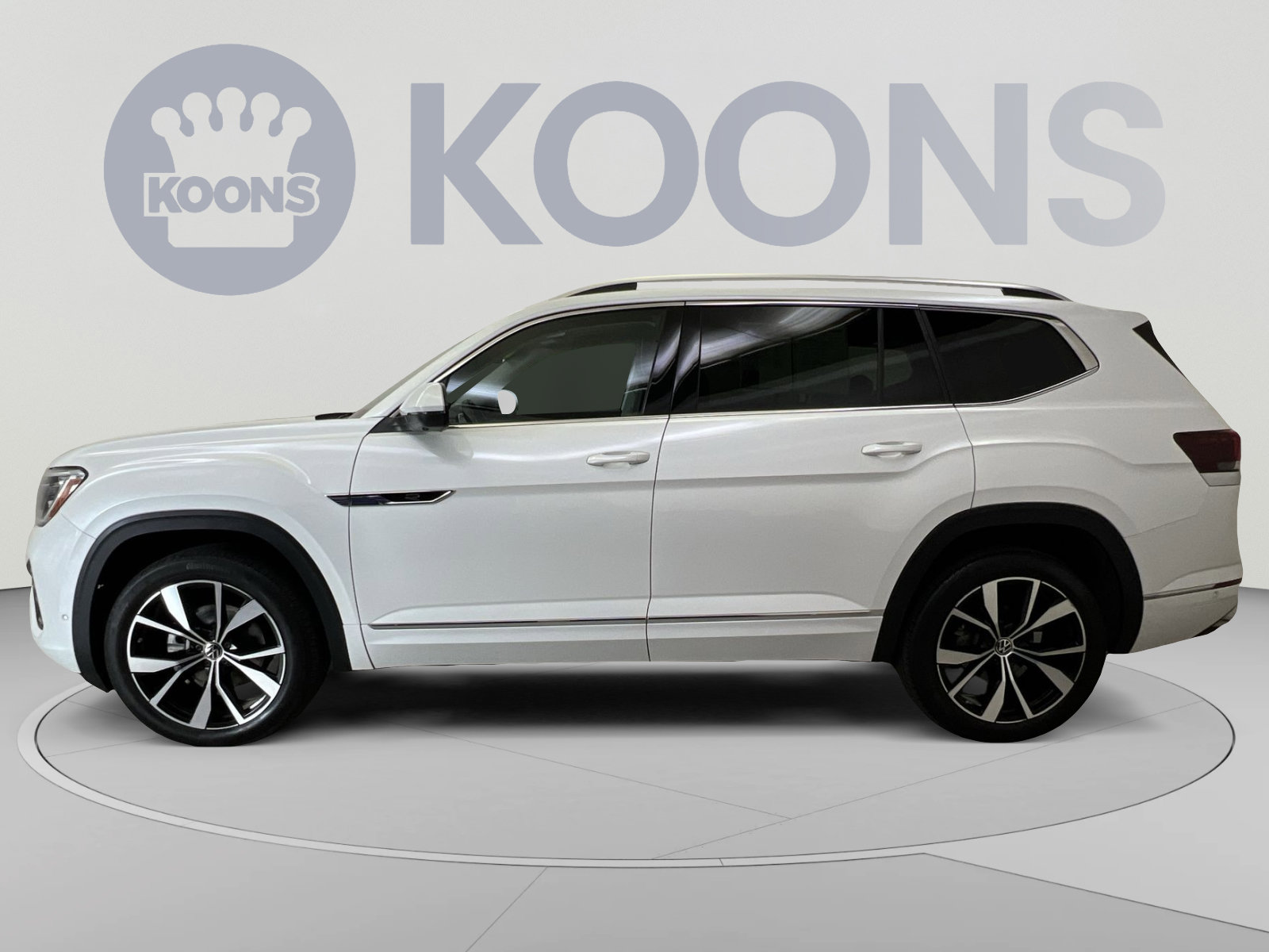 Used 2025 Volkswagen Atlas SEL Premium R-Line AWD/4WD image 5