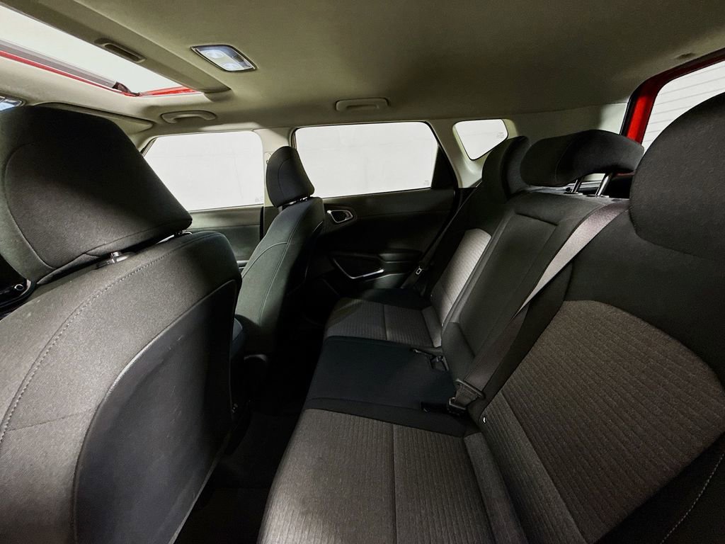 Used 2023 Kia Soul EX image 25