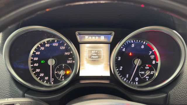 Used 2015 Mercedes-Benz G 550 image 27