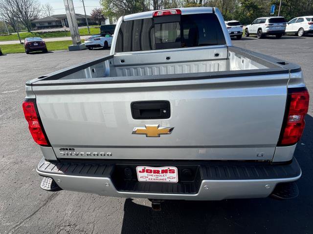 Used 2018 Chevrolet Silverado 1500 LT w/ All Star Edition AWD/4WD image 5