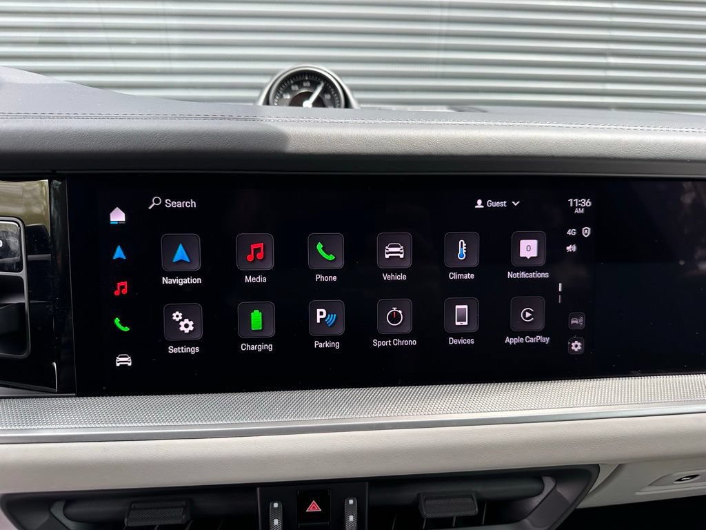 Certified 2025 Porsche Cayenne E-Hybrid AWD/4WD image 26