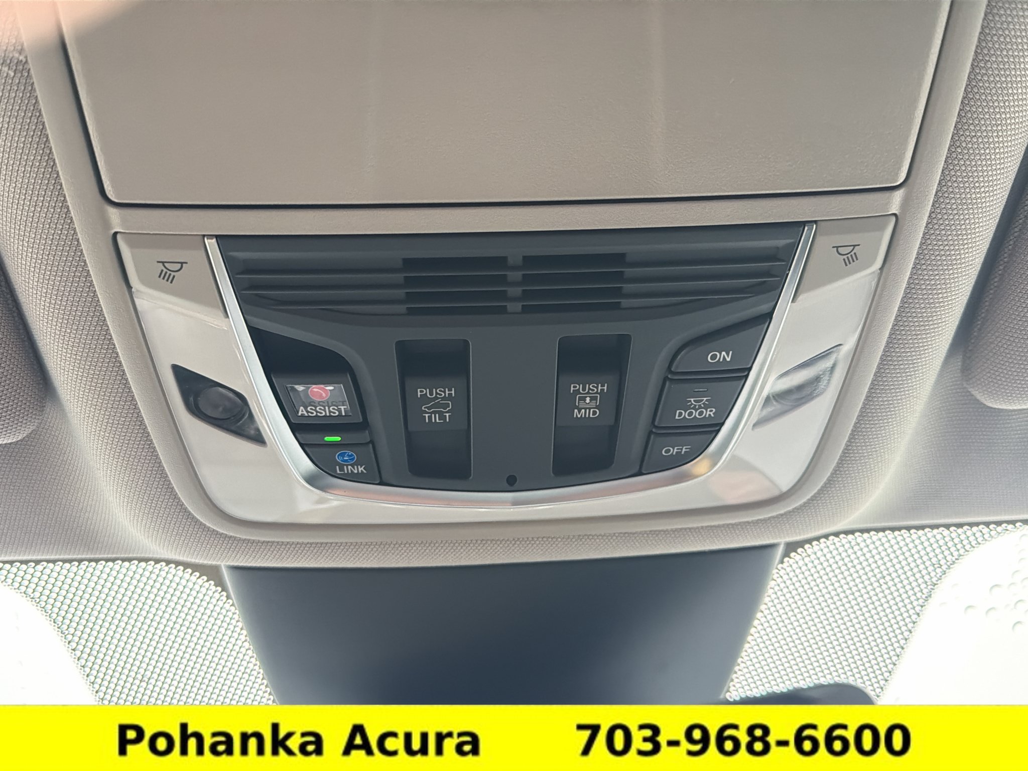 Used 2024 Acura MDX w/ Technology Package AWD/4WD image 19
