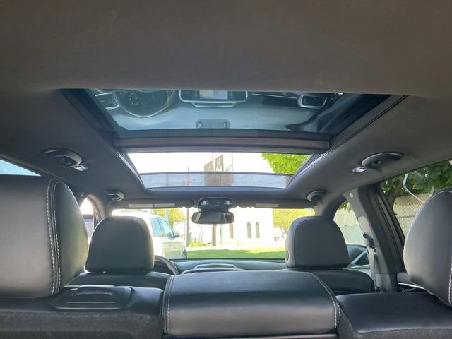 Used 2019 Kia Sorento SX AWD/4WD image 15