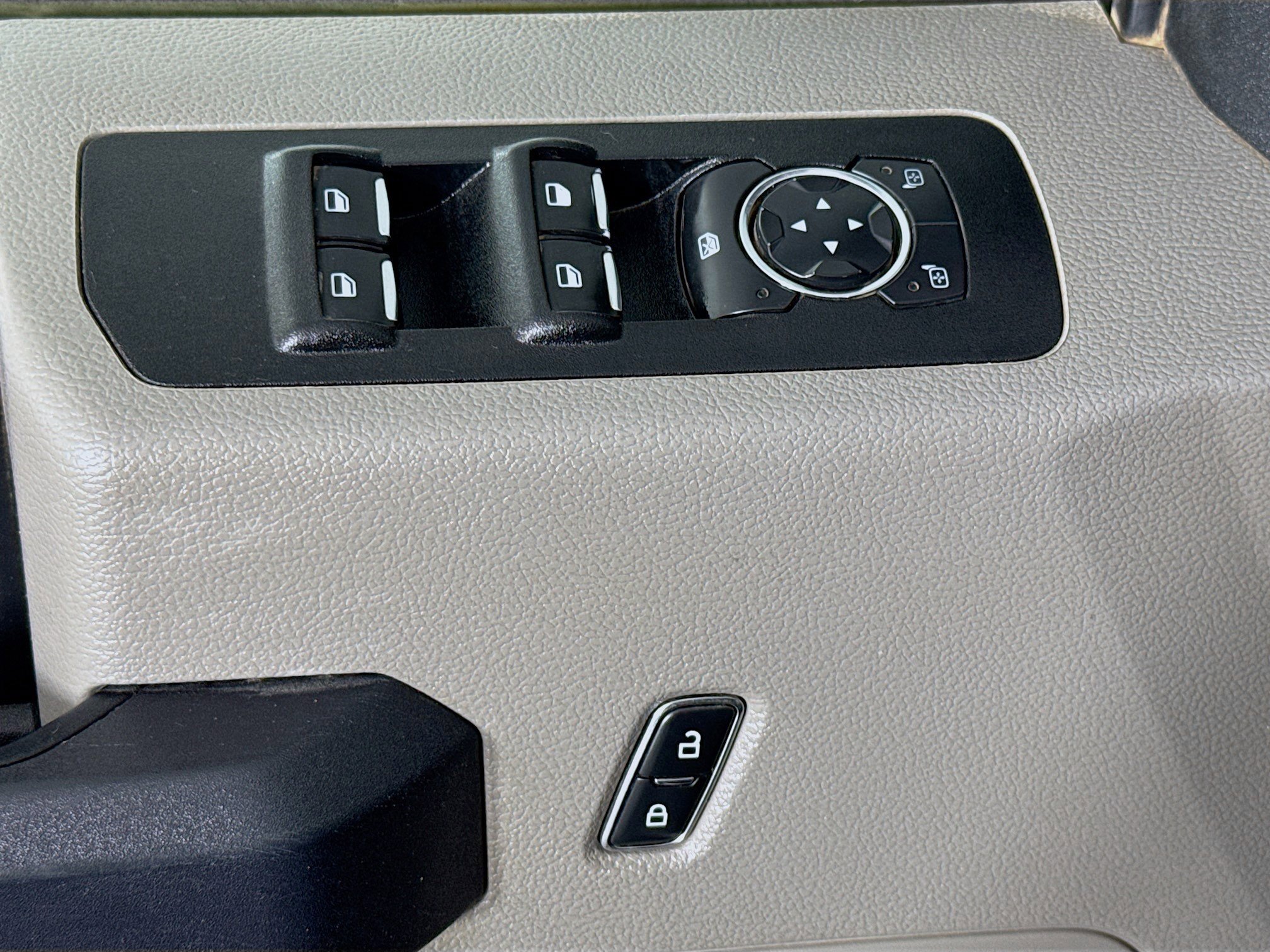 Used 2019 Ford F150 XL w/ Equipment Group 101A Mid AWD/4WD image 21