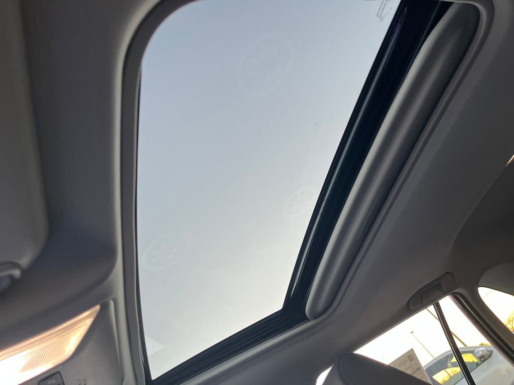 New 2025 Toyota RAV4 XLE image 21