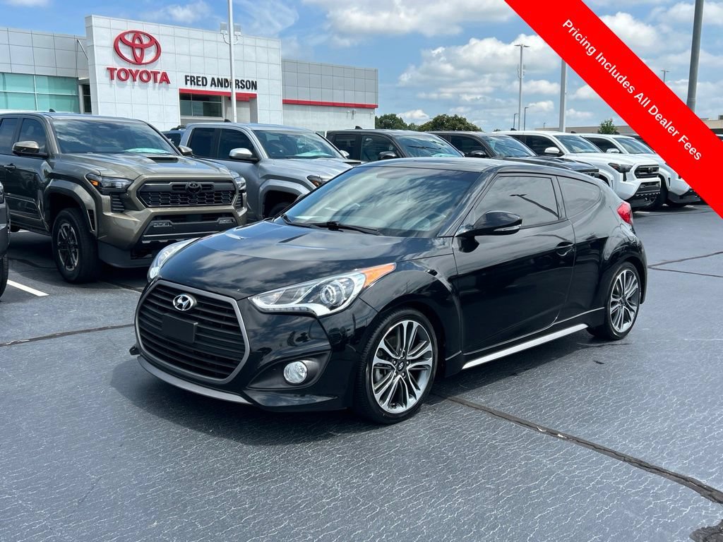 Used 2017 Hyundai Veloster Turbo w/ Tech Package 02