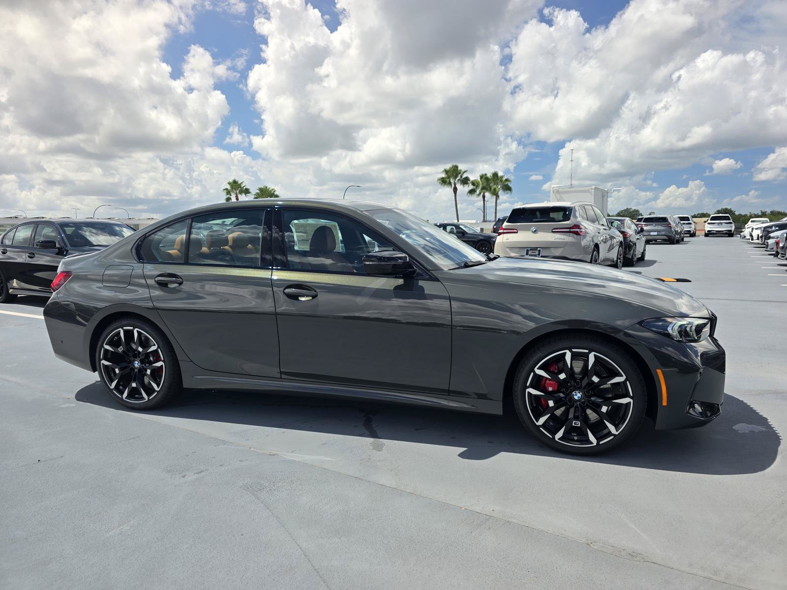 New 2026 BMW 330i Sedan w/ M Sport Package RWD image 25