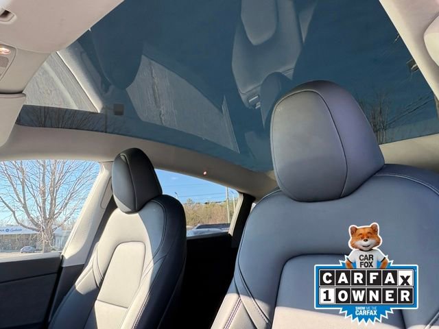 Used 2025 Tesla Model Y Long Range image 22