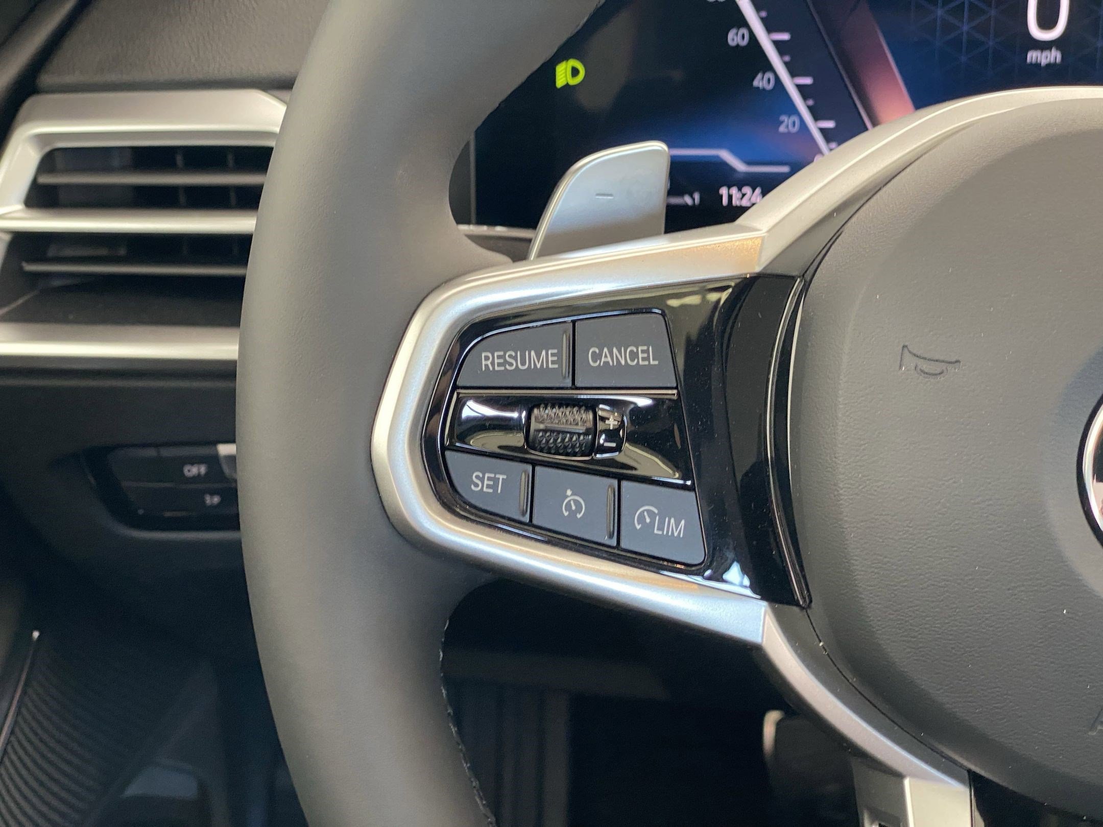 Used 2025 BMW 330i xDrive Sedan w/ M Sport Package image 17