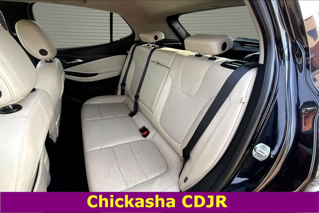 Used 2021 Buick Encore GX Essence w/ Sport Touring Package image 21