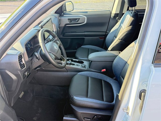 New 2025 Ford Bronco Sport Outer Banks w/ Outer Banks Tech Package+ image 2