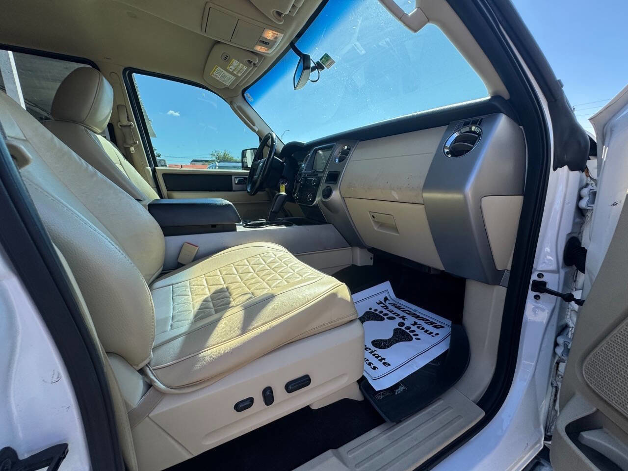 Used 2016 Ford Expedition EL XLT w/ Equipment Group 202A image 23