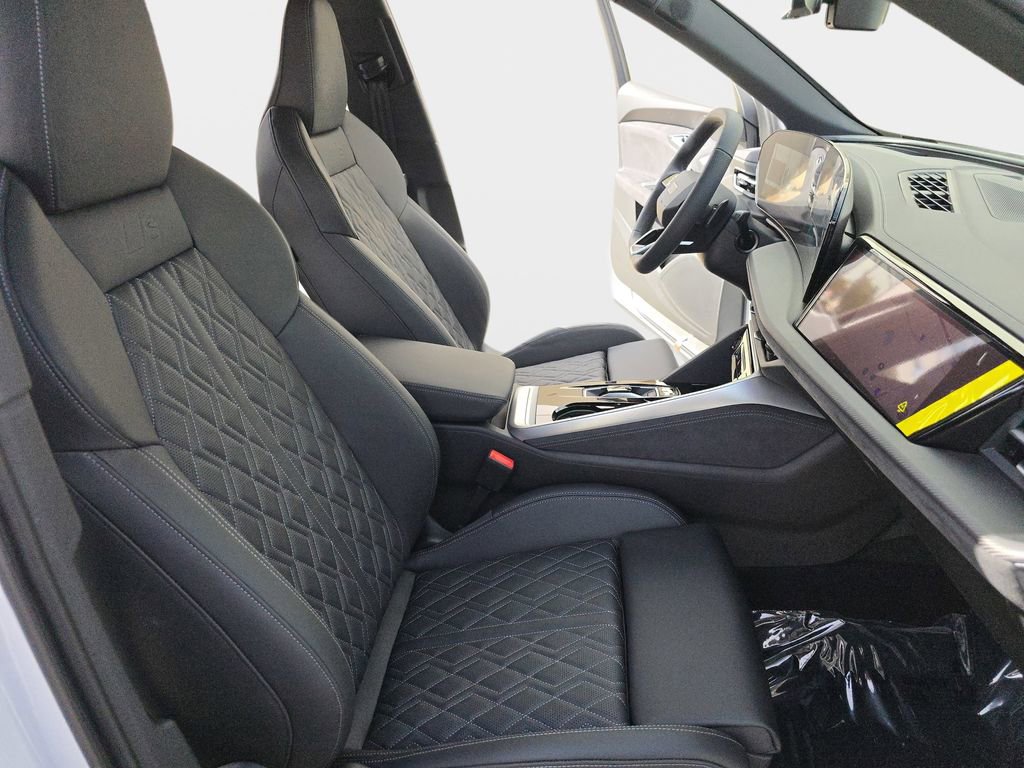 New 2026 Audi SQ5 Prestige image 10