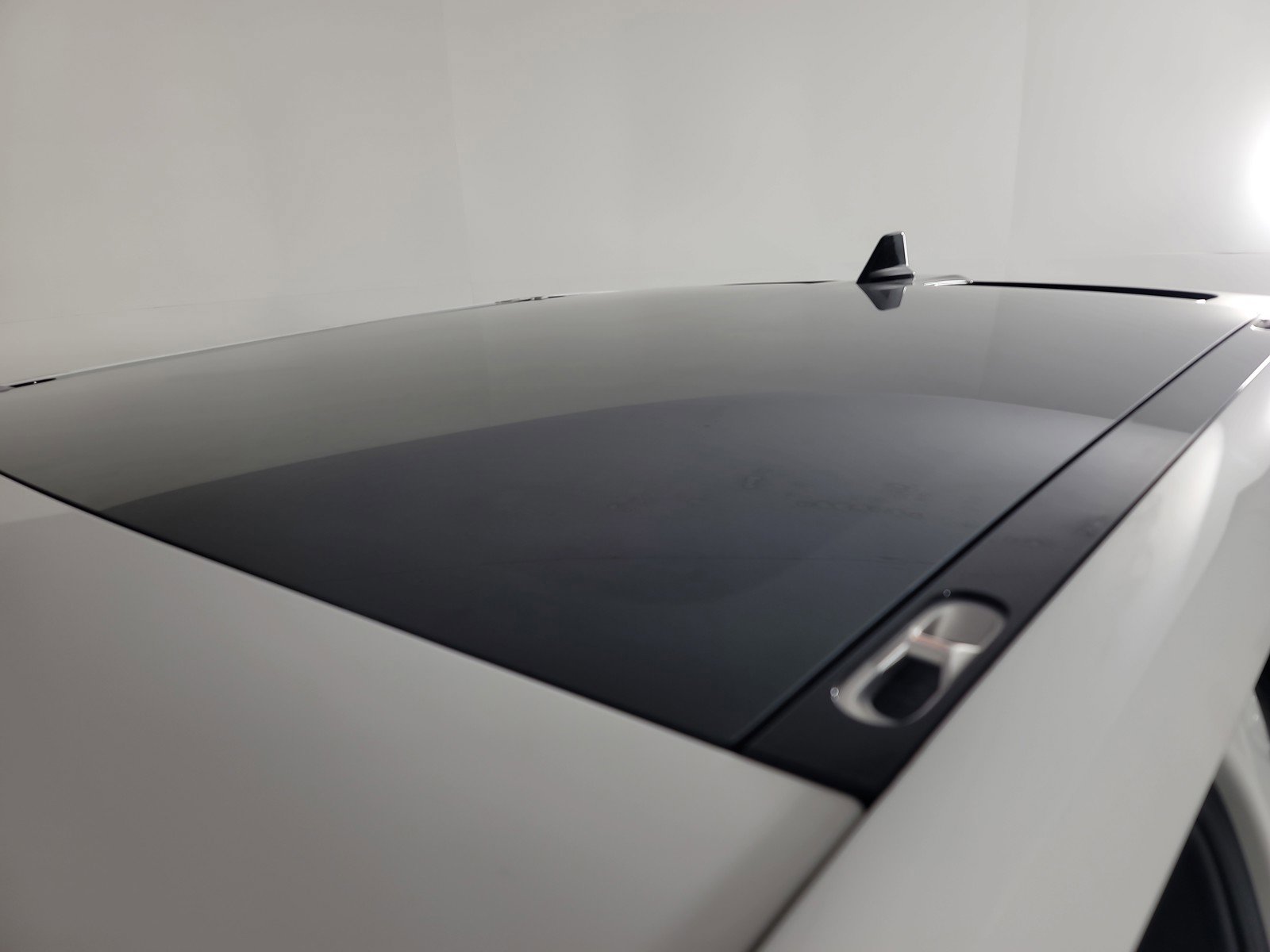 Used 2022 Rivian R1T Adventure image 13