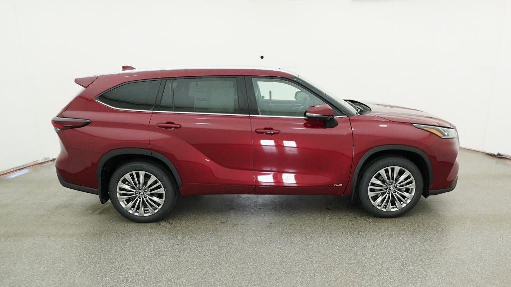 New 2026 Toyota Highlander Platinum AWD/4WD image 11