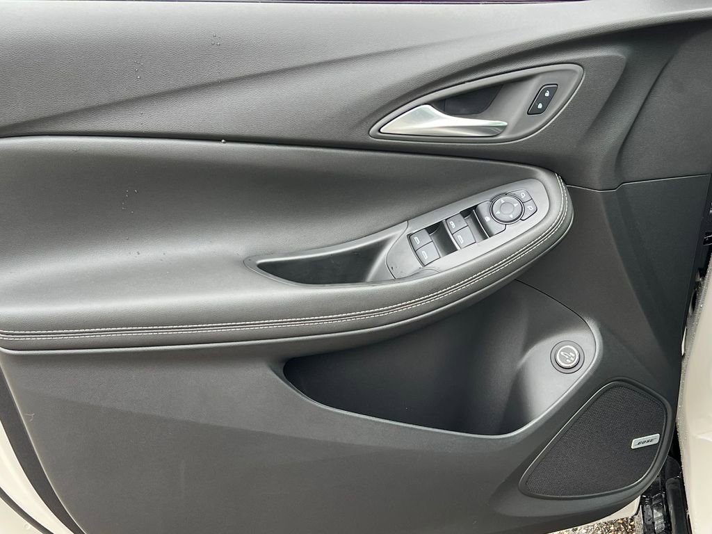 New 2026 Buick Encore GX Sport Touring w/ Studio Series image 12