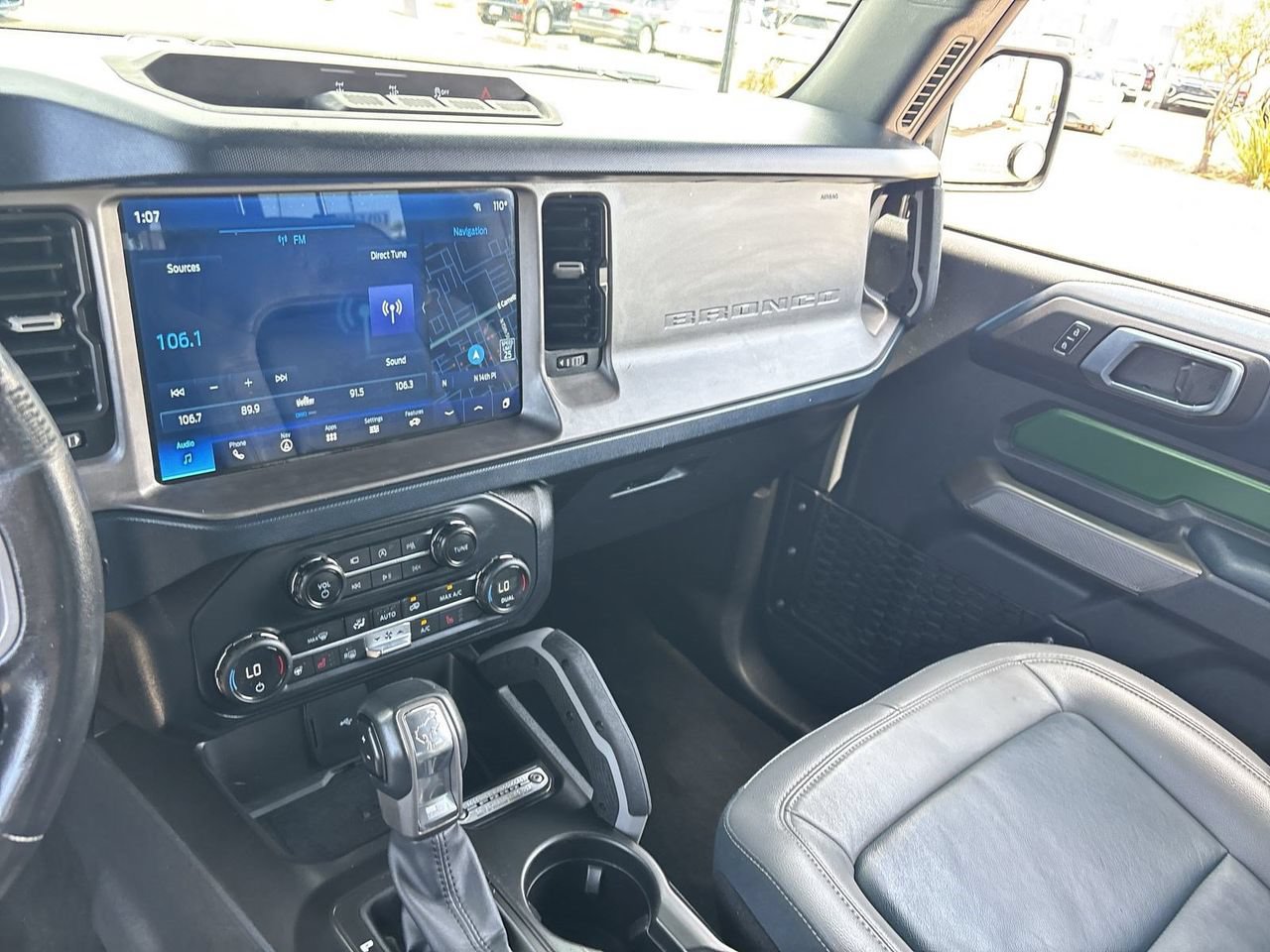 Used 2023 Ford Bronco Outer Banks AWD/4WD image 13