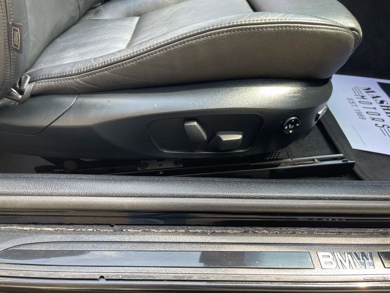 Used 2008 BMW 135i Convertible RWD image 38