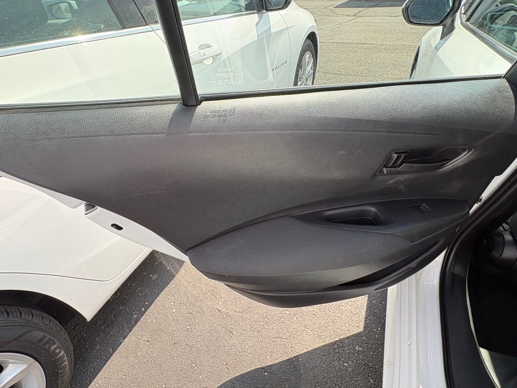 Used 2022 Toyota Corolla LE FWD image 11