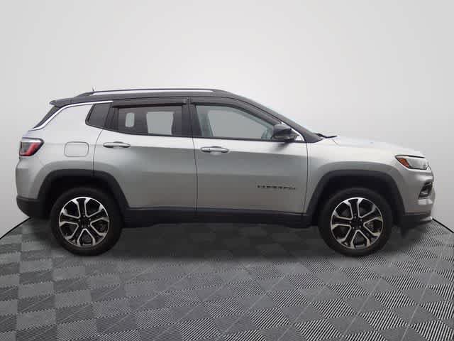 Used 2022 Jeep Compass Limited AWD/4WD image 4