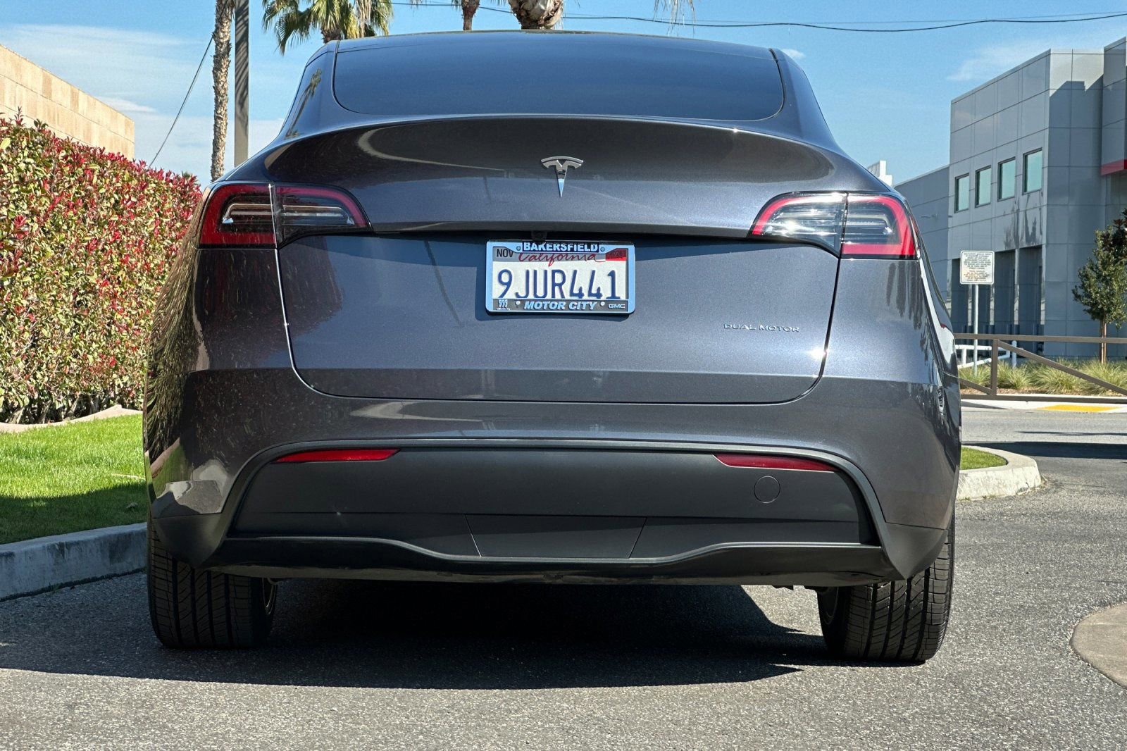 Used 2023 Tesla Model Y Long Range image 5