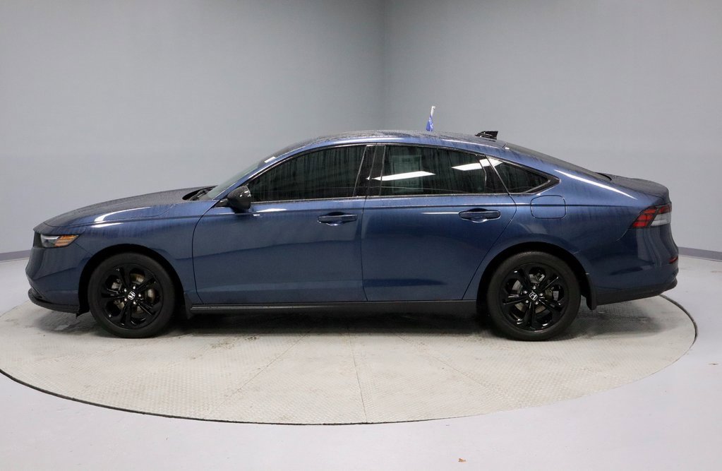 Used 2025 Honda Accord SE image 8