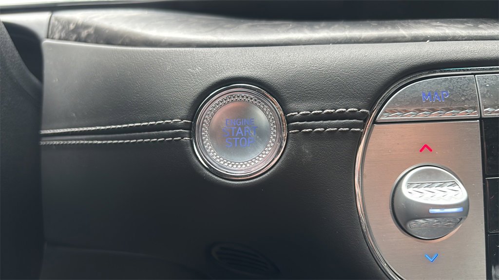 Used 2024 Genesis G90 3.5T image 26