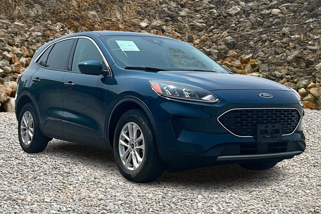 Used 2020 Ford Escape SE image 9