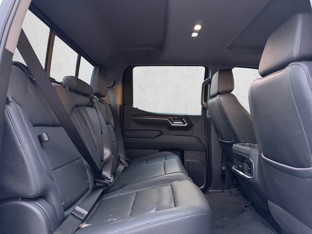 Used 2025 GMC Sierra 1500 Elevation w/ Elevation Premium Package AWD/4WD image 18