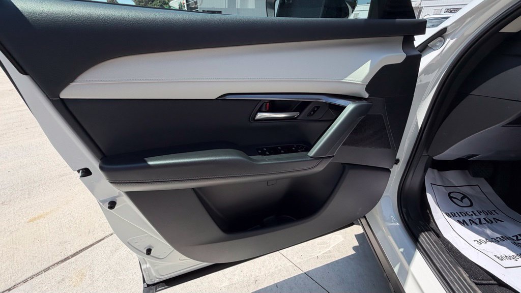 New 2026 MAZDA CX-5 Preferred AWD/4WD image 13