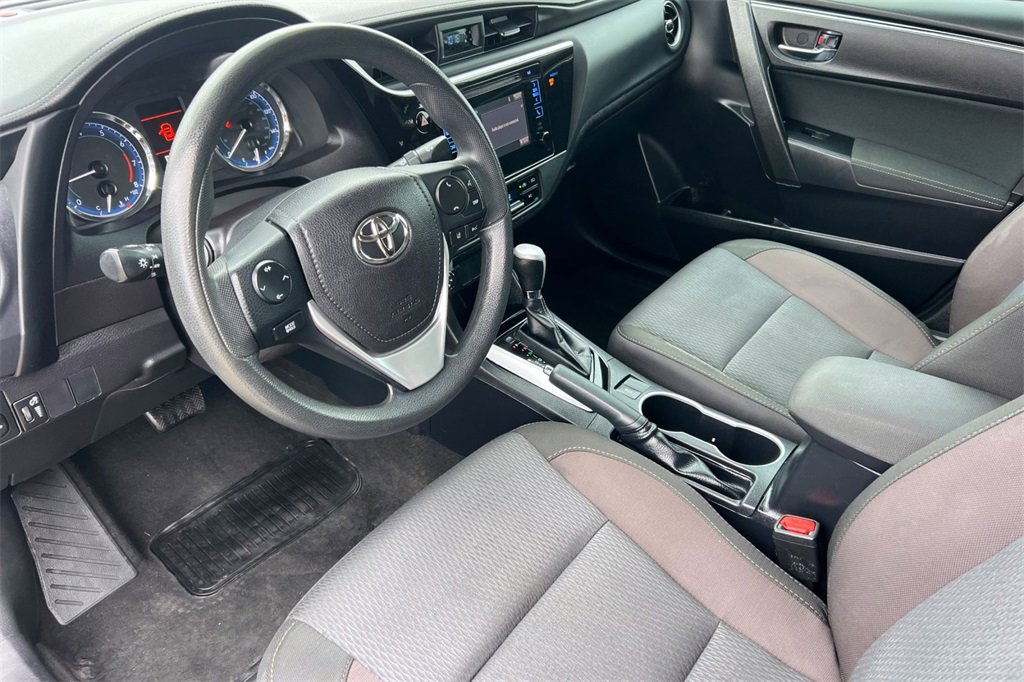 Certified 2018 Toyota Corolla LE image 12