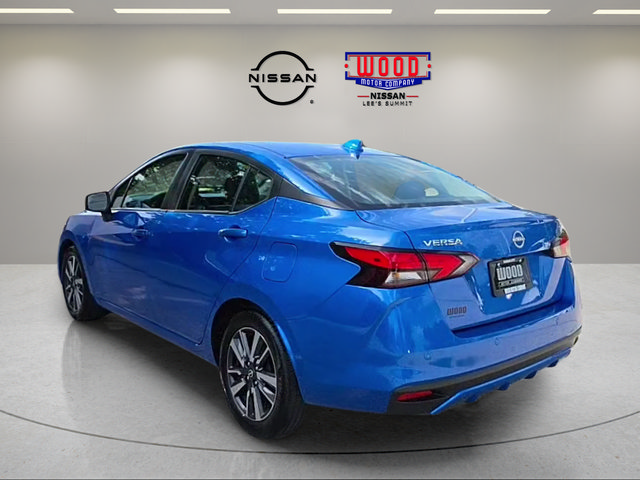 Used 2024 Nissan Versa SV FWD image 7