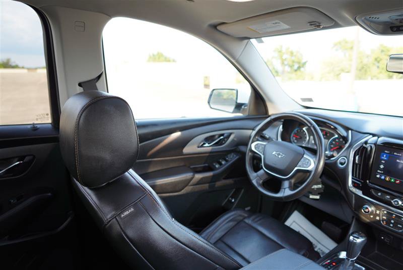 Used 2020 Chevrolet Traverse RS AWD/4WD image 45