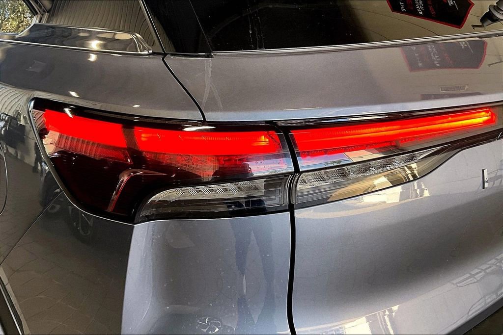 Used 2022 INFINITI QX60 Sensory image 20