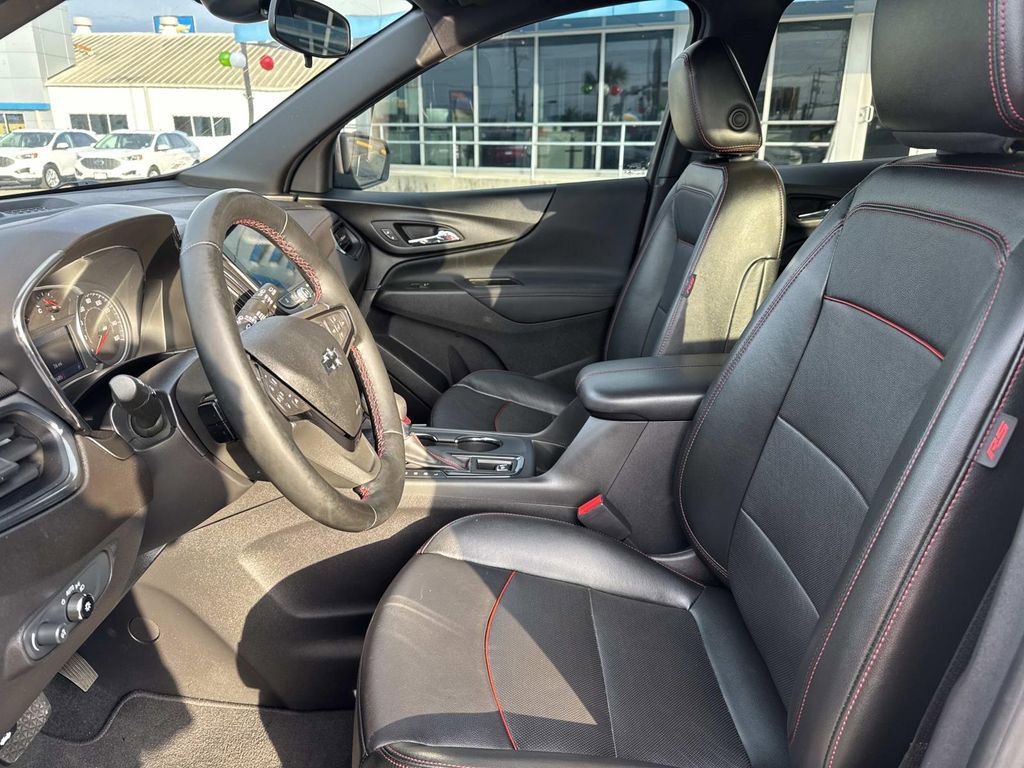 Used 2023 Chevrolet Equinox RS w/ RS Leather Package image 15