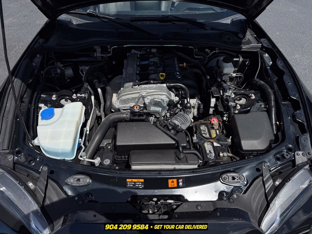Used 2021 MAZDA MX-5 Miata RF Grand Touring RWD image 34
