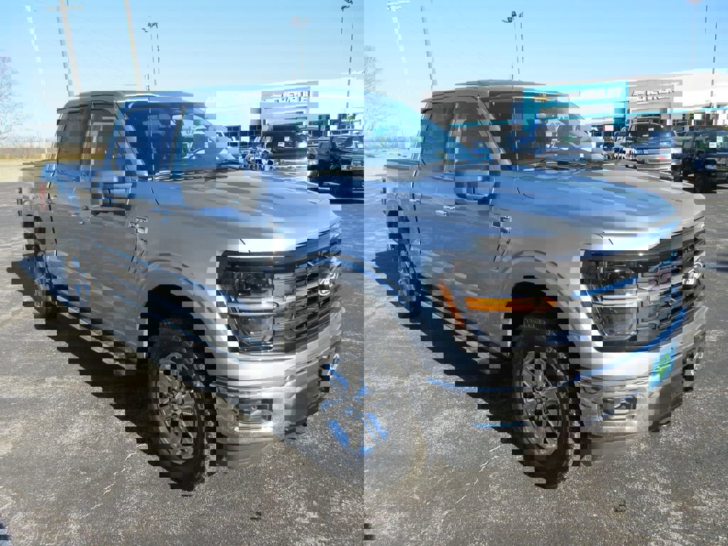 Used 2024 Ford F150 XLT image 7