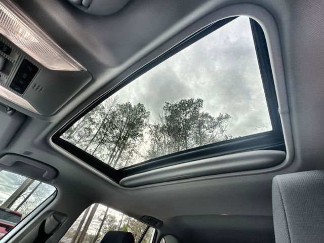 Used 2024 Toyota RAV4 XLE image 30