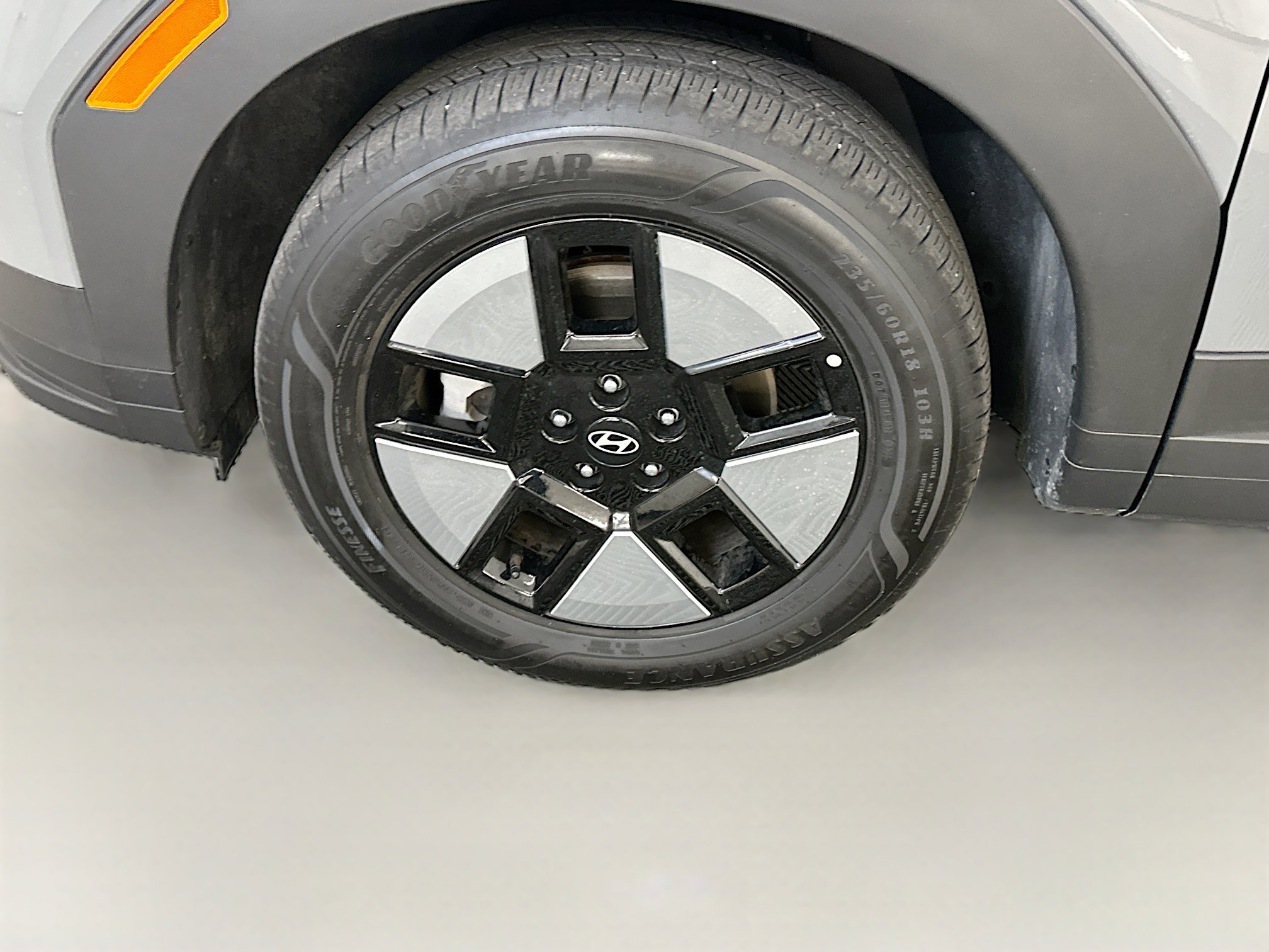 Used 2025 Hyundai Santa Fe SEL image 11