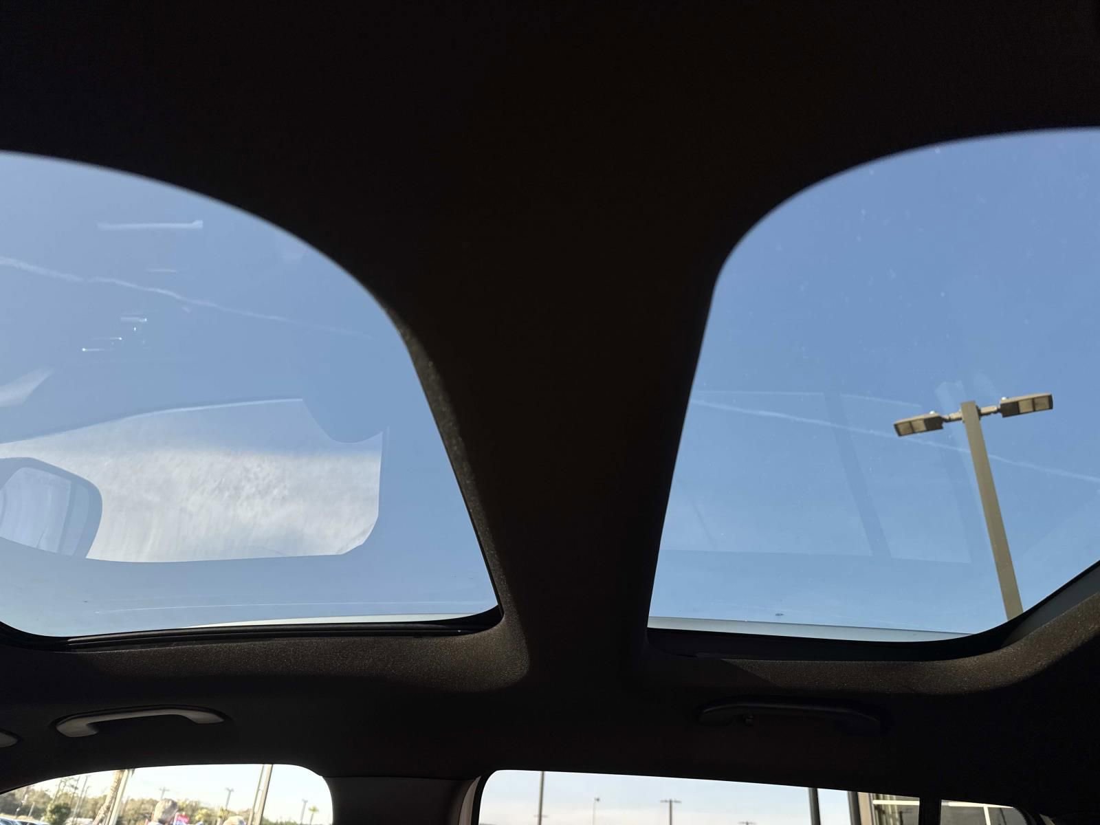 New 2026 Mercedes-Benz GLB 250 4MATIC image 7