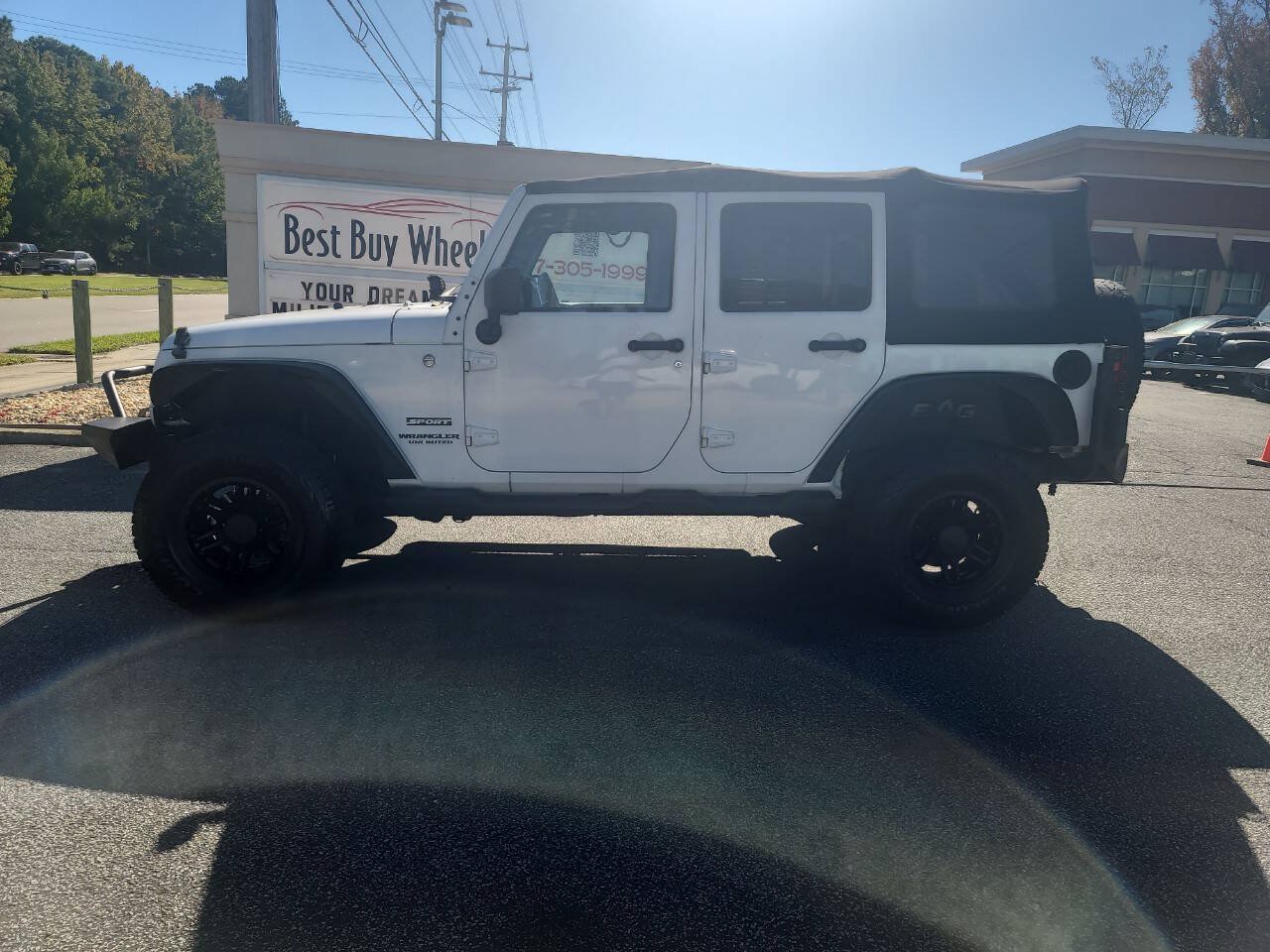 Used 2013 Jeep Wrangler Unlimited Sport AWD/4WD image 4