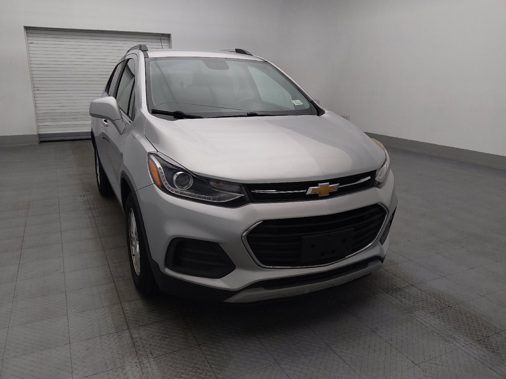 Used 2019 Chevrolet Trax LT w/ LT Convenience Package FWD image 14