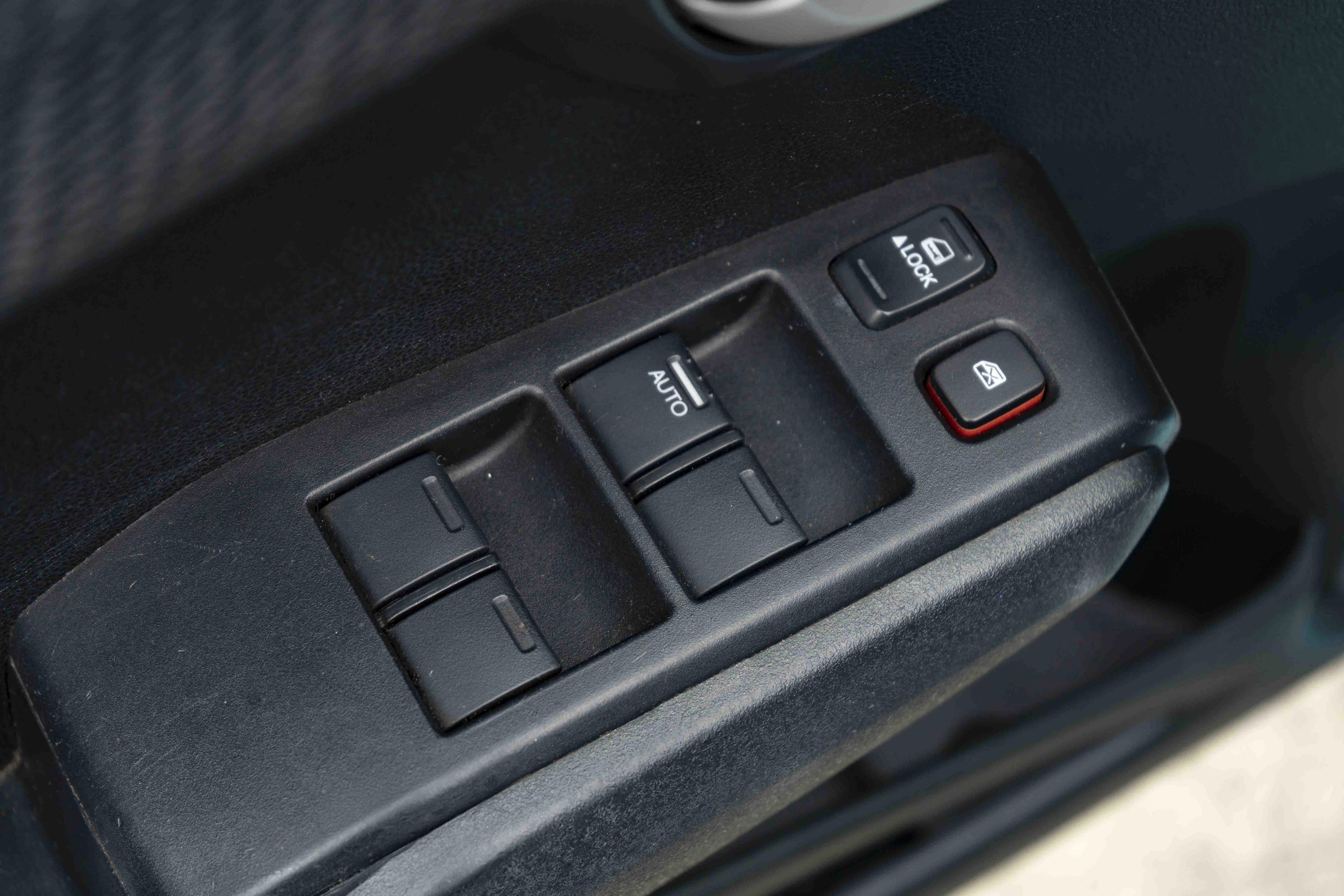Used 2013 Honda Fit Sport image 32
