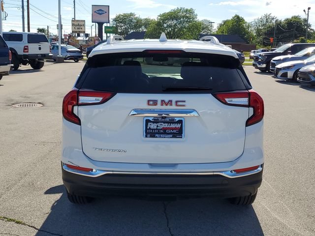 Used 2024 GMC Terrain SLT FWD image 5